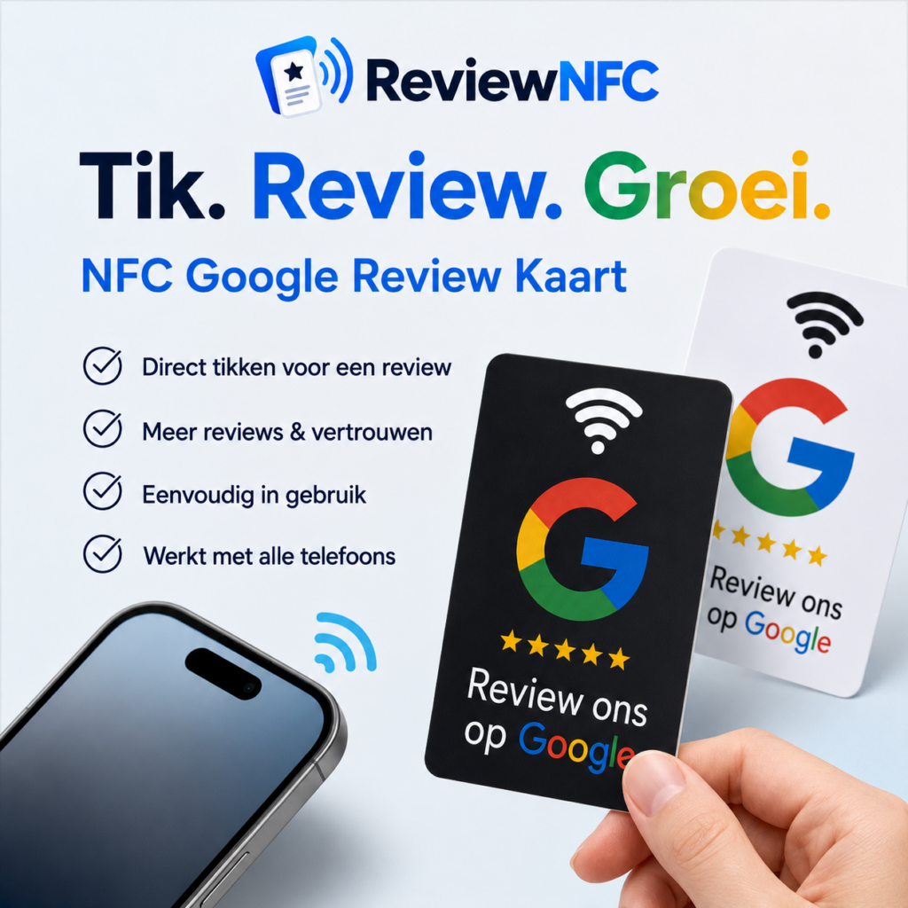 Klant houdt een smartphone tegen de ReviewNFC-kaart om de Google reviewpagina te openen